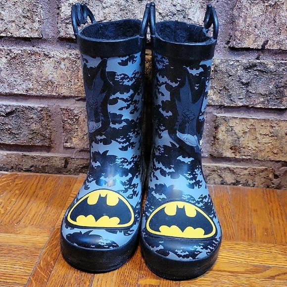Western Chief Batman Kids Rain Boots - Black and Gray Size 13/1 - Picture 1 of 7